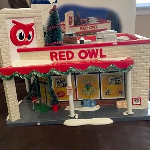 Snow Village Department 56 Red Owl Grocery Store Vintage rare.